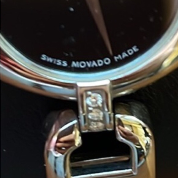 MOVADO Diamond two-tone, petite 26mm - Picture 3 of 11